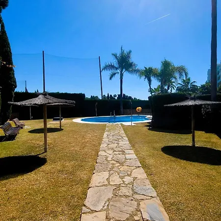 Apartment And Golfside In Guadalmina
